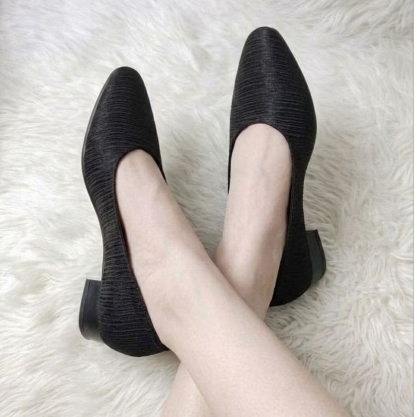 {Form nhỏ khách chọn tăng size }Giày búp bê cao 2p chất lụa mềm