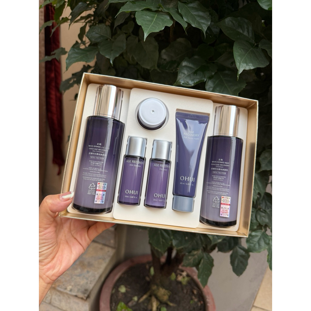SET DƯỠNG OHUI AGE RECOVERY CƠ BẢN