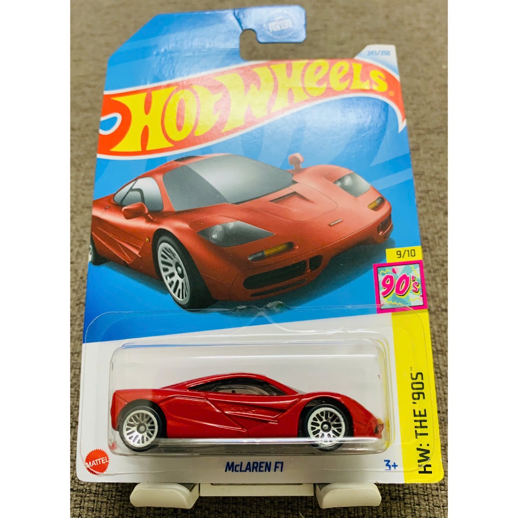 Hãng Hot Wheels - McLaren F1 (chưa loose, card không đẹp)