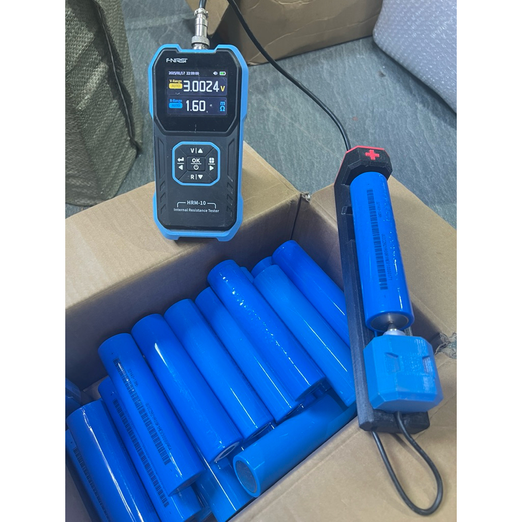 Cell Pin 32140 Vỏ Xấu-Pin Mới 100% Bị Lỗi Vỏ Tặng Kèm Khung