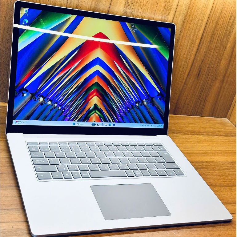 Microsoft Surface Laptop 3 15” Đa Nhiệm Core i7 Gen 10 | RAM 16GB | SSD 256GB | Màn PixelSense Cảm Ứ