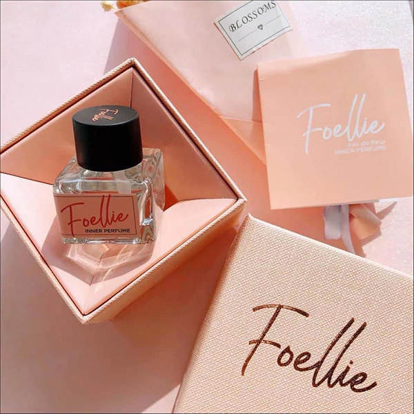 Nước hoa vùng kín Foellie hồng (Foellie Eau De Fleur) hương hoa nhẹ nhàng, trẻ trung và đầy tươi mới