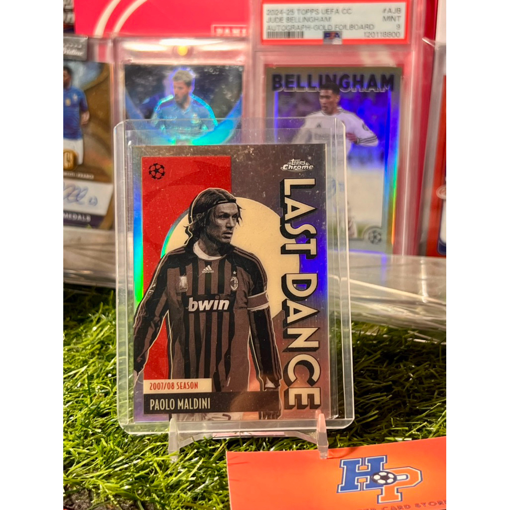 Thẻ bóng đá Paolo Maldini Last Dance Topps Chrome UCL 2025/26