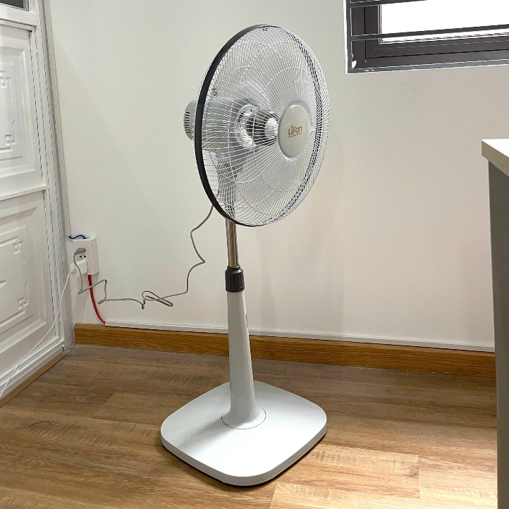 Quạt Đứng Lifan Đ-616A quạt đứng gia đình 3 cánh Lifan 45W đảo chiều cơ giá rẻ Quạt Lỡ Cao Cấp Lifan