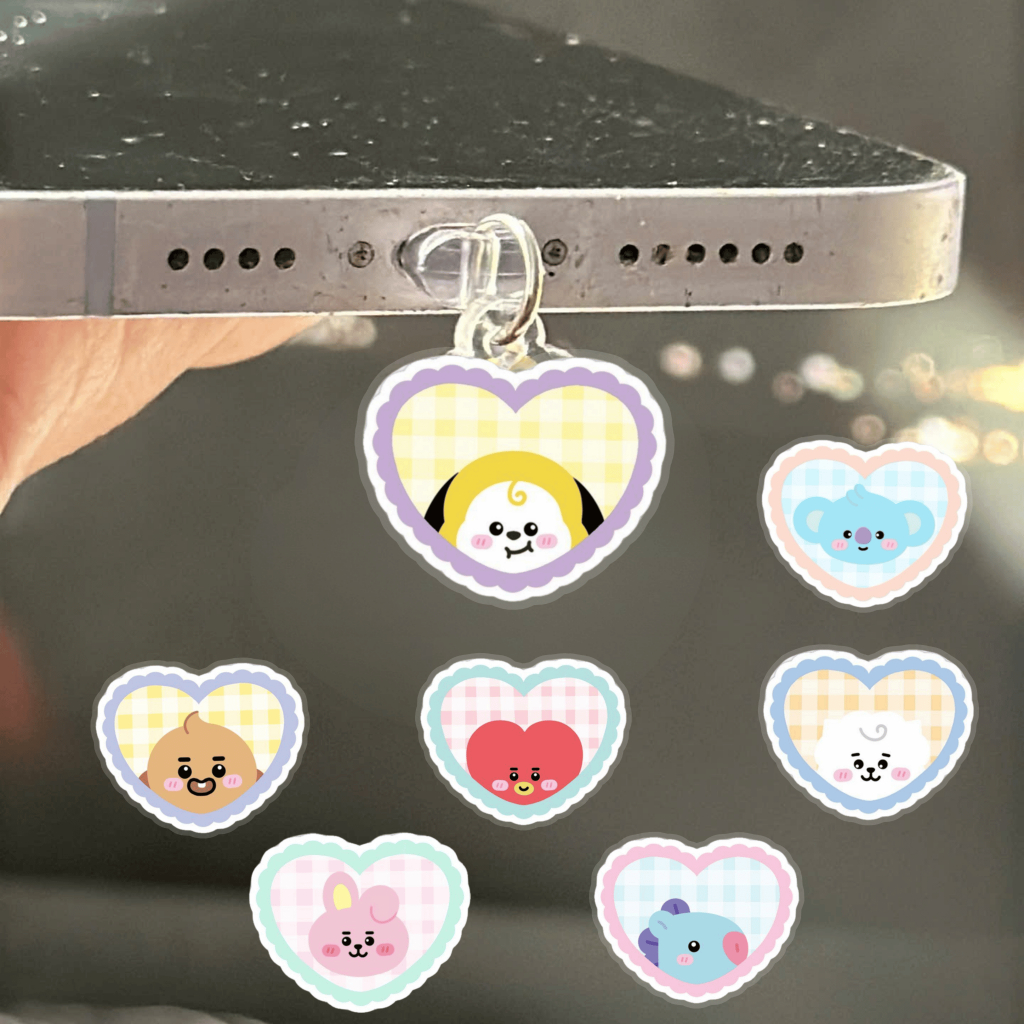 Charm chặn sạc/ Nút Bịt Chống Bụi Cổng Sạc Điện Thoại BT21 | BTS