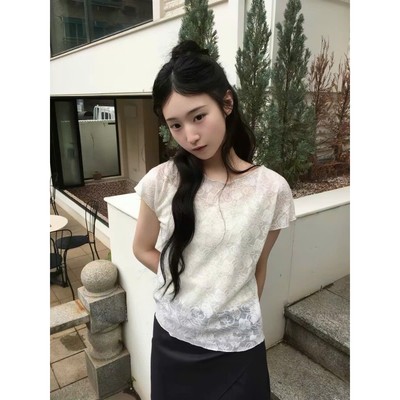LYRA - Áo Ren Hoa Nữ Cổ Tròn Tay Cánh Dơi Form Suông Thanh Lịch Phong Cách Tiểu Thư Hàn Quốc CSYAC0504