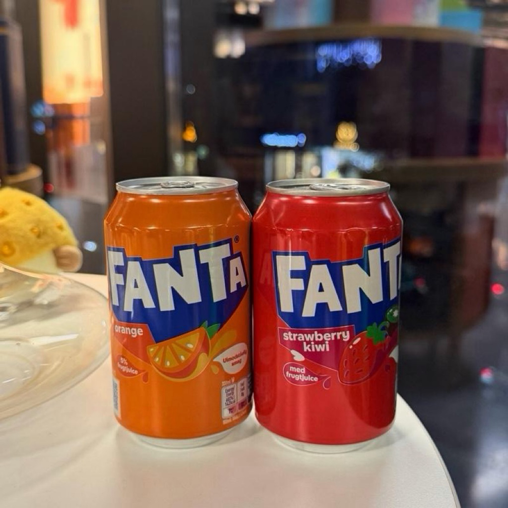 Fanta Nước Ép Hoa Kỳ - Vị Cam và Dâu Kiwi - 330ml - Ngon Miệng