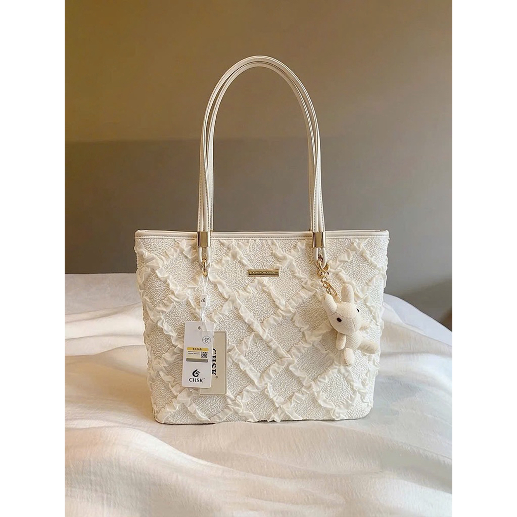 Túi Tote Bèo Trắng Kem Tặng Charrm Thỏ Lily Bigsize CHSK