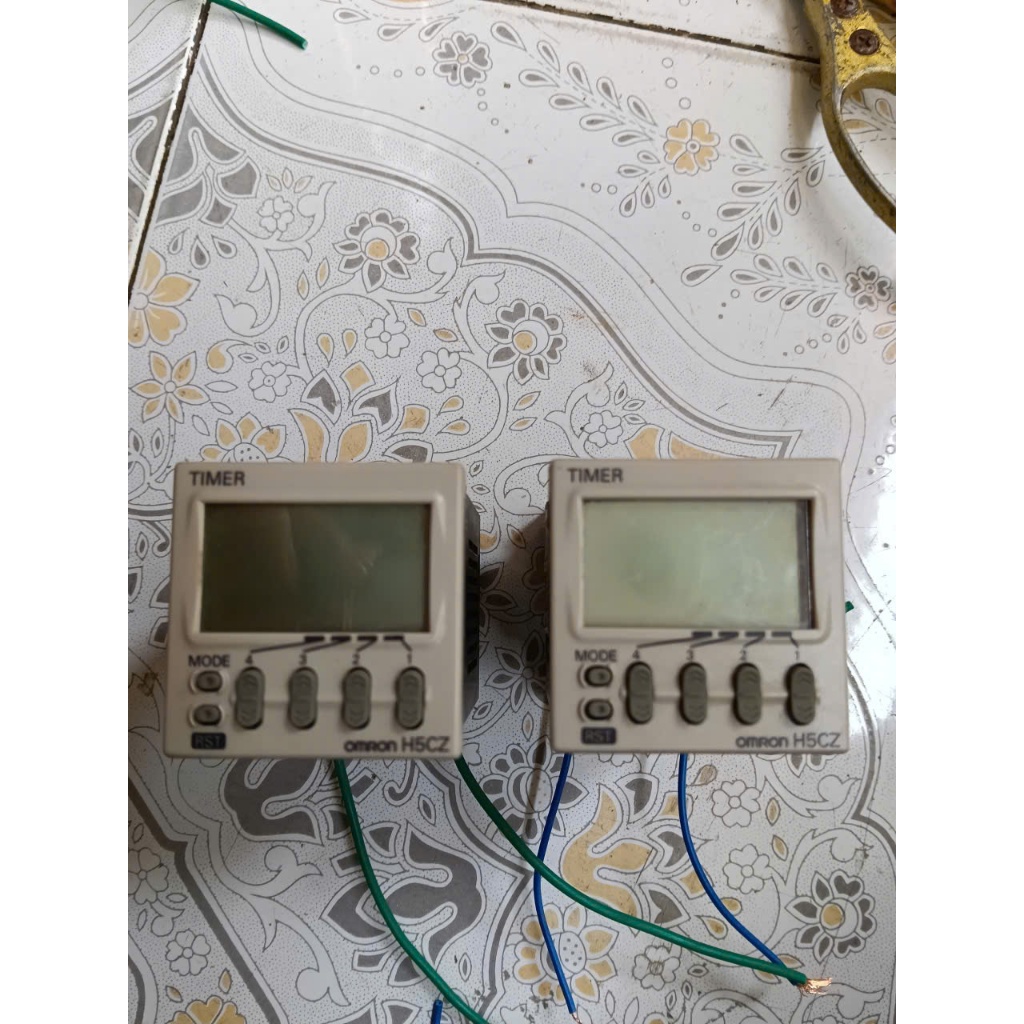 Đông hồ kỹ thuật số Omron H5CZ, Timer Omron H5CZ-L8