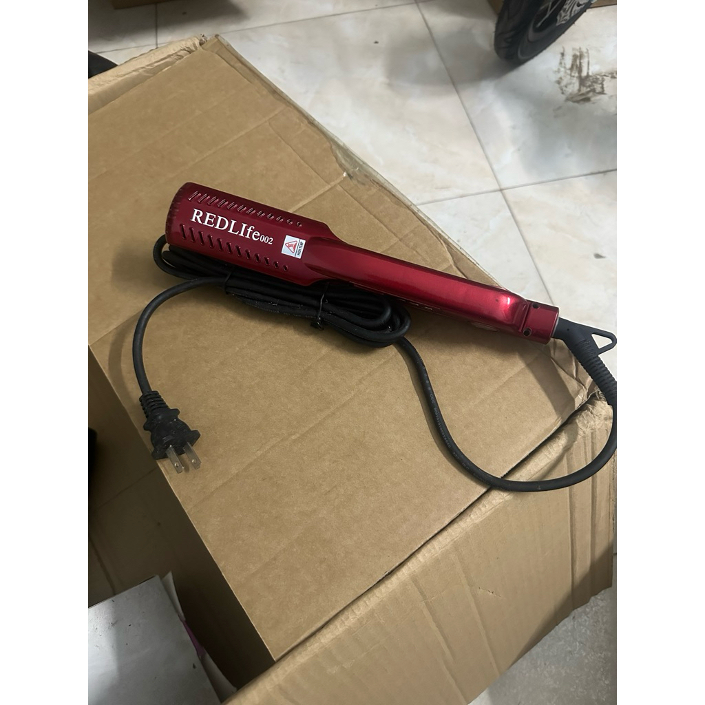 máy duỗi tóc REDLIfe