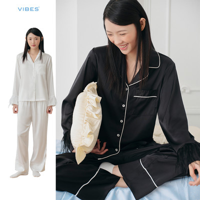 VIBES Đồ bộ Pijama dài tay Lụa trơn cao cấp phối lông tay Audrey Long Sleeve Set