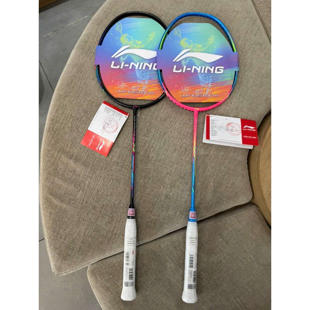Khung vợt cầu lông Li-Ning Windstorm 72 chính hãng công ty bảo hành đầy đủ, vợt chưa gồm cước