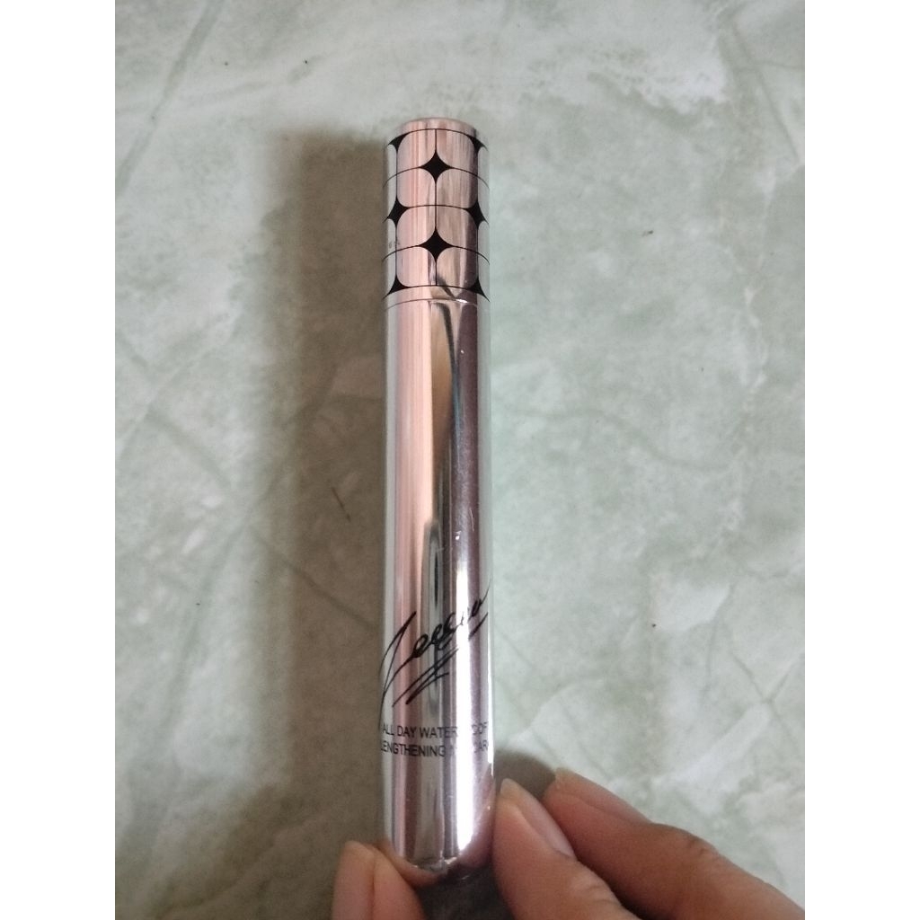 [Pass] Mascara Lâu Trôi Zeesea All Day Waterproof Bigthening Vỏ Bạc Caro Chính Hãng ( đọc kĩ mô tả)