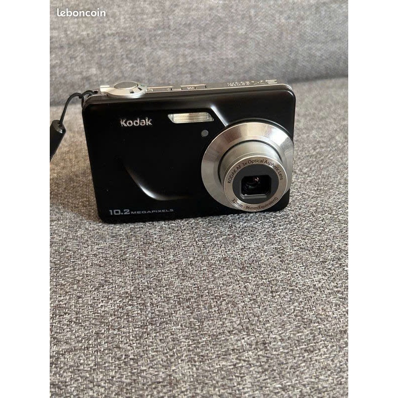 Máy Ảnh Kodak C180 CCD 10MP – Zoom Quang 3X, Chụp Đẹp, Nhỏ Gọn - Mới 95%