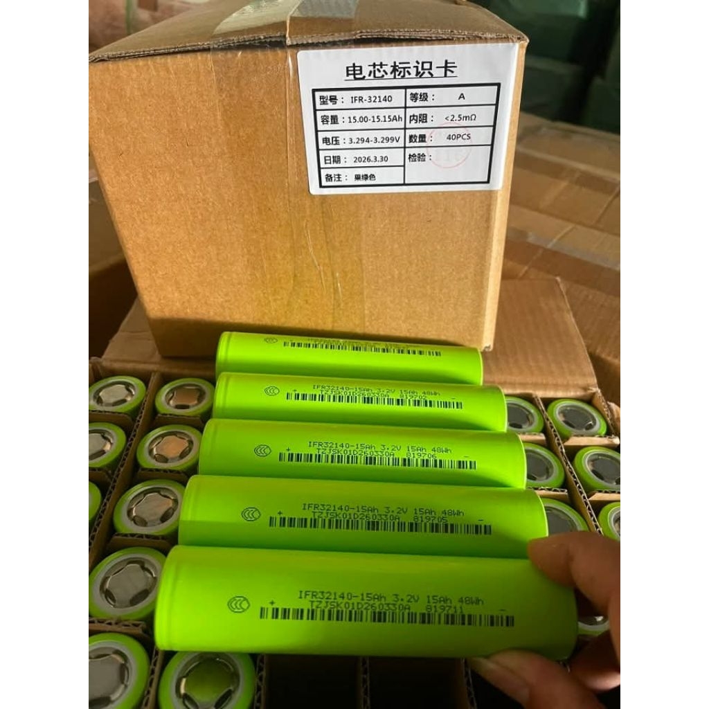 32140 dung lượng 15ah tặng kèm khung,hàng loại A