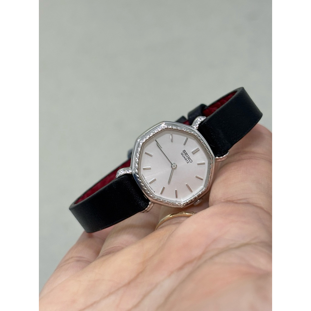 (đọc kỹ mô tả) ĐỒNG HỒ NỮ SEIKO HÀNG 2hand