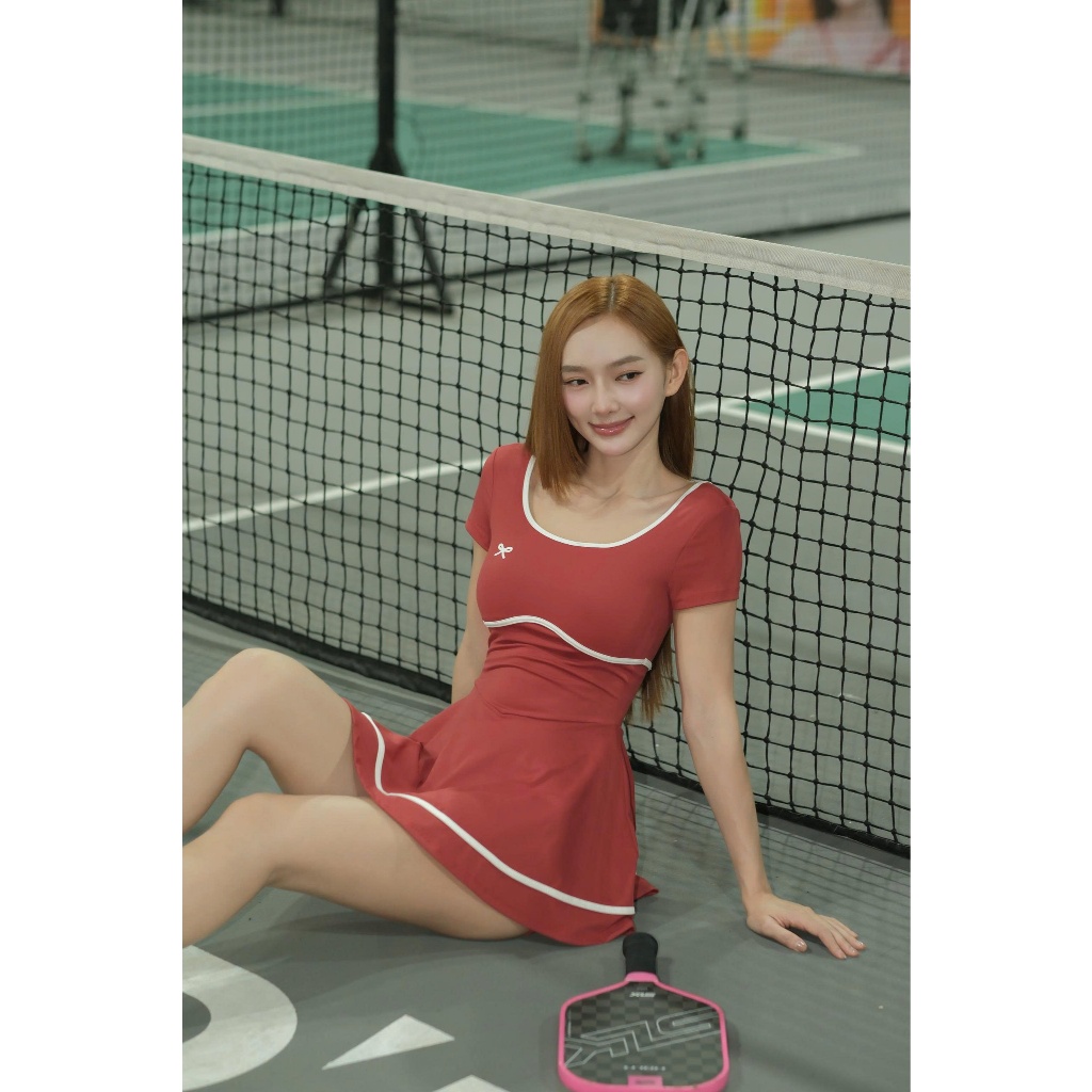 Set váy Belle màu đỏ kèm quần bảo hộ Ribbon Fit