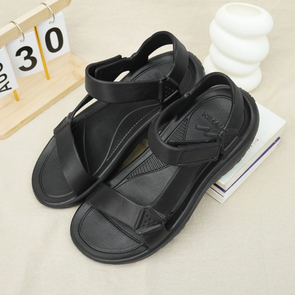 Giày Sandal Unisex Đúc Nguyên Khối Aviwin S004 – Siêu Nhẹ, Êm Chân| Hàng Việt Nam Chất Lượng Cao