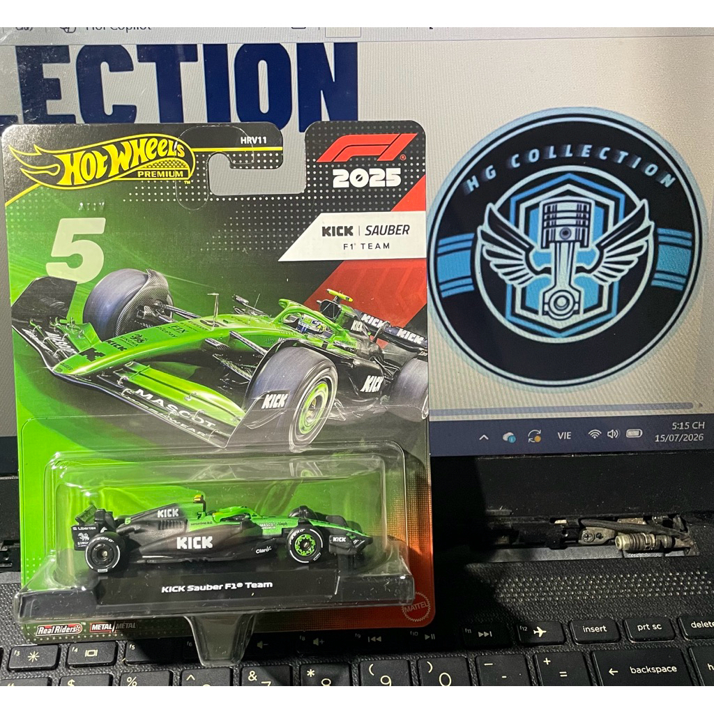 xe đồ chơi mô hình Hotwheels Premium F1 2025 : Kick Sauber F1 Team #5
