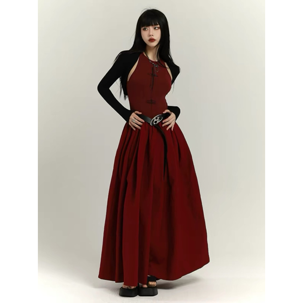VÁY MAXI ĐỎ ĐÔ KHOÉT VAI - STYLE GOTHIC