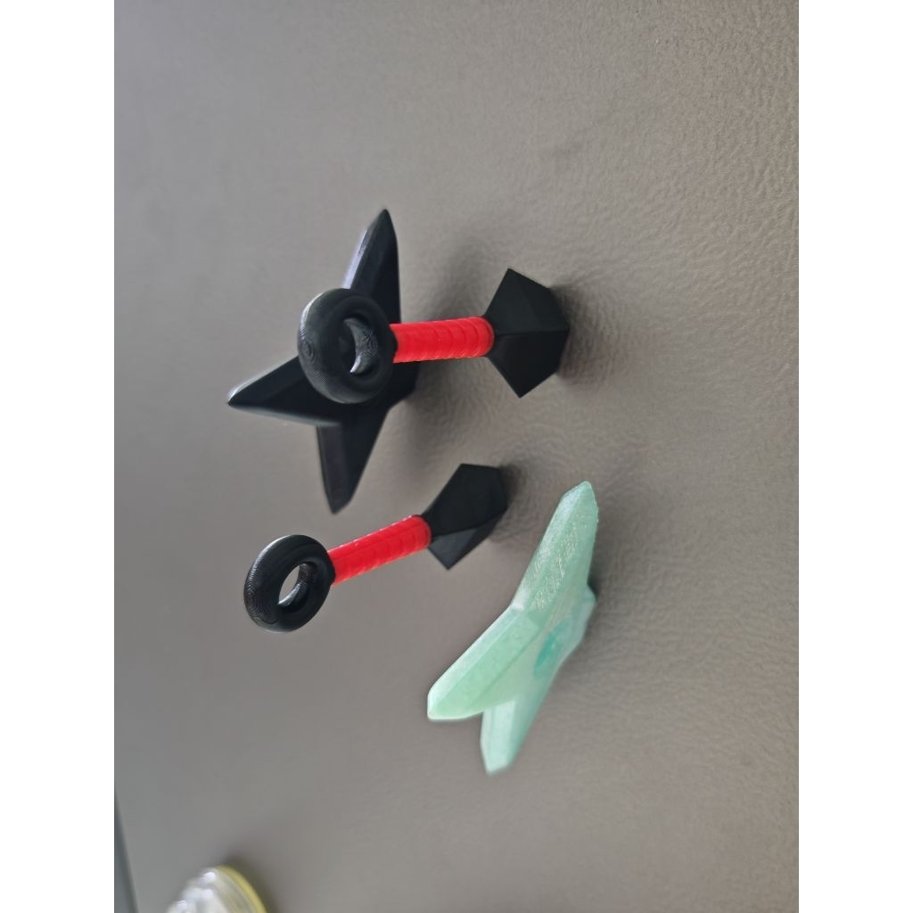 (có sẵn sẽ ship liền) Kunai Shuriken nam châm tủ lạnh