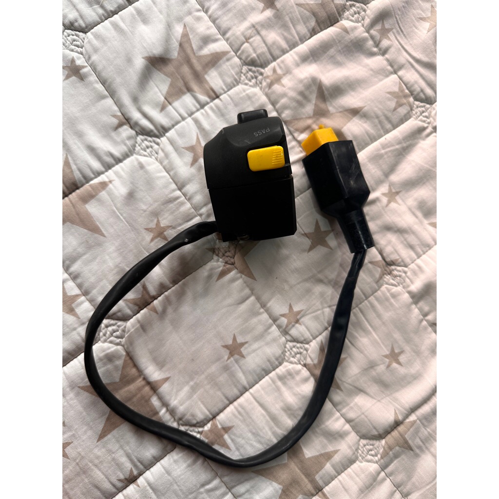 Cùm điện trái gsx150 gsx 150 gsx r150 gsx s150 bandit 150 zin tháo xe