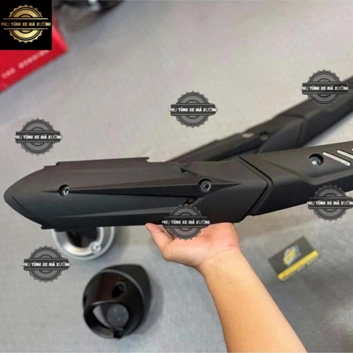 6829 [Mẫu Thái] Ốp Che Pô LC V6 + Đích Pô Gắn Exciter 150 (2015 - 2020)