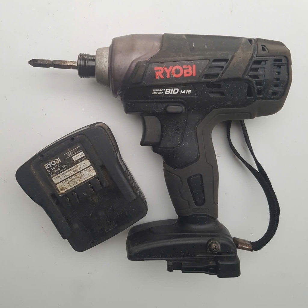 khoan vít  RYOBI BID-1415 14.4V( thân máy + vỏ pin)