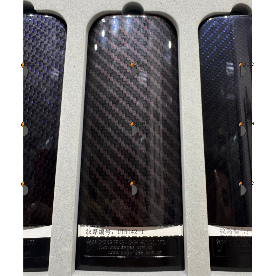 Màng Film In Chuyển Nước Carbon Đỏ Đen - Vân Carbon Fiber 3K Cho Ô Tô, Xe Máy (5M/10M/20M)