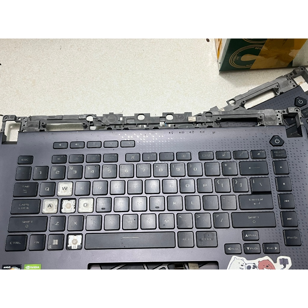nút và xương phím Laptop ASUS Gaming ROG Strix G15 G513