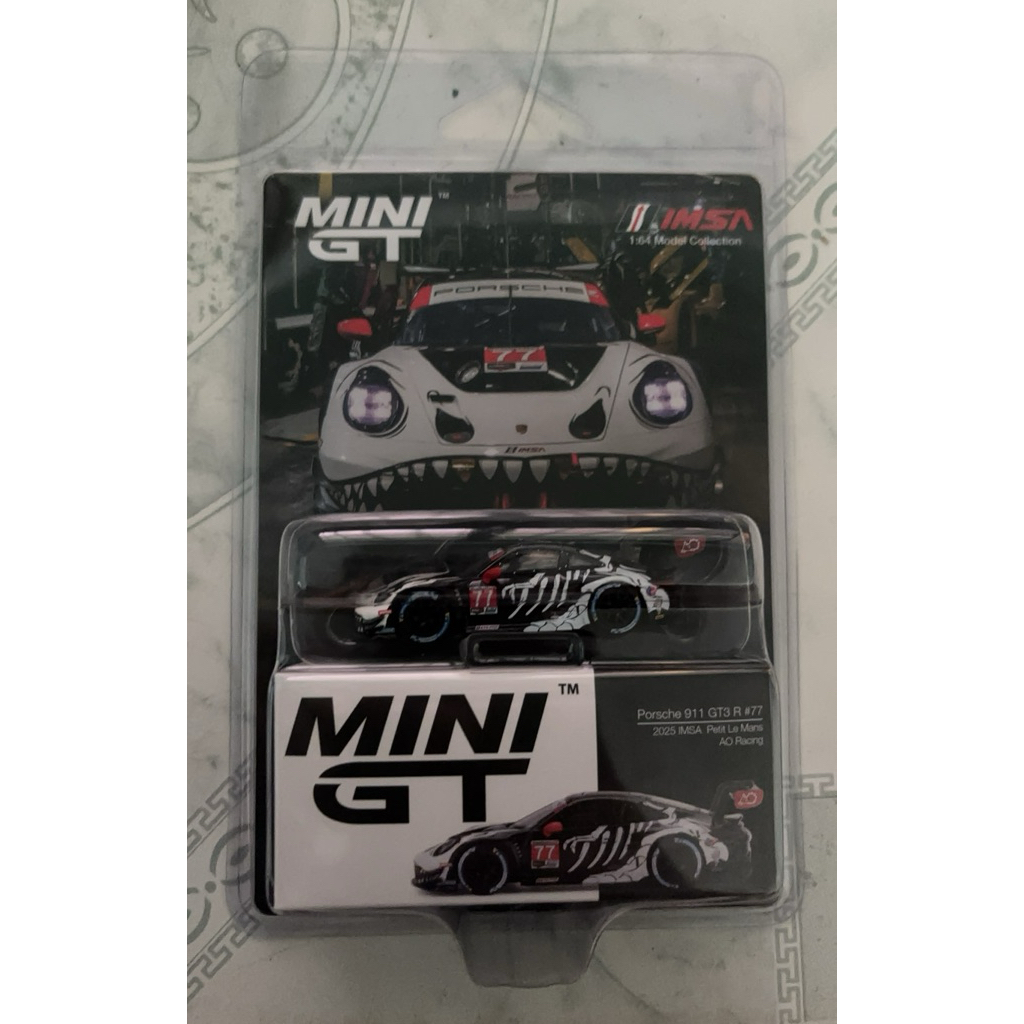 Mô hình xe Porsche 911 GT3 R #77 AO Racing "Roxy" - MINI GT 1/64