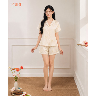 Bộ Mặc Nhà Loirechic FDMN260391 Chất Lụa Mát Mịn Họa Tiết Hoa Bản To