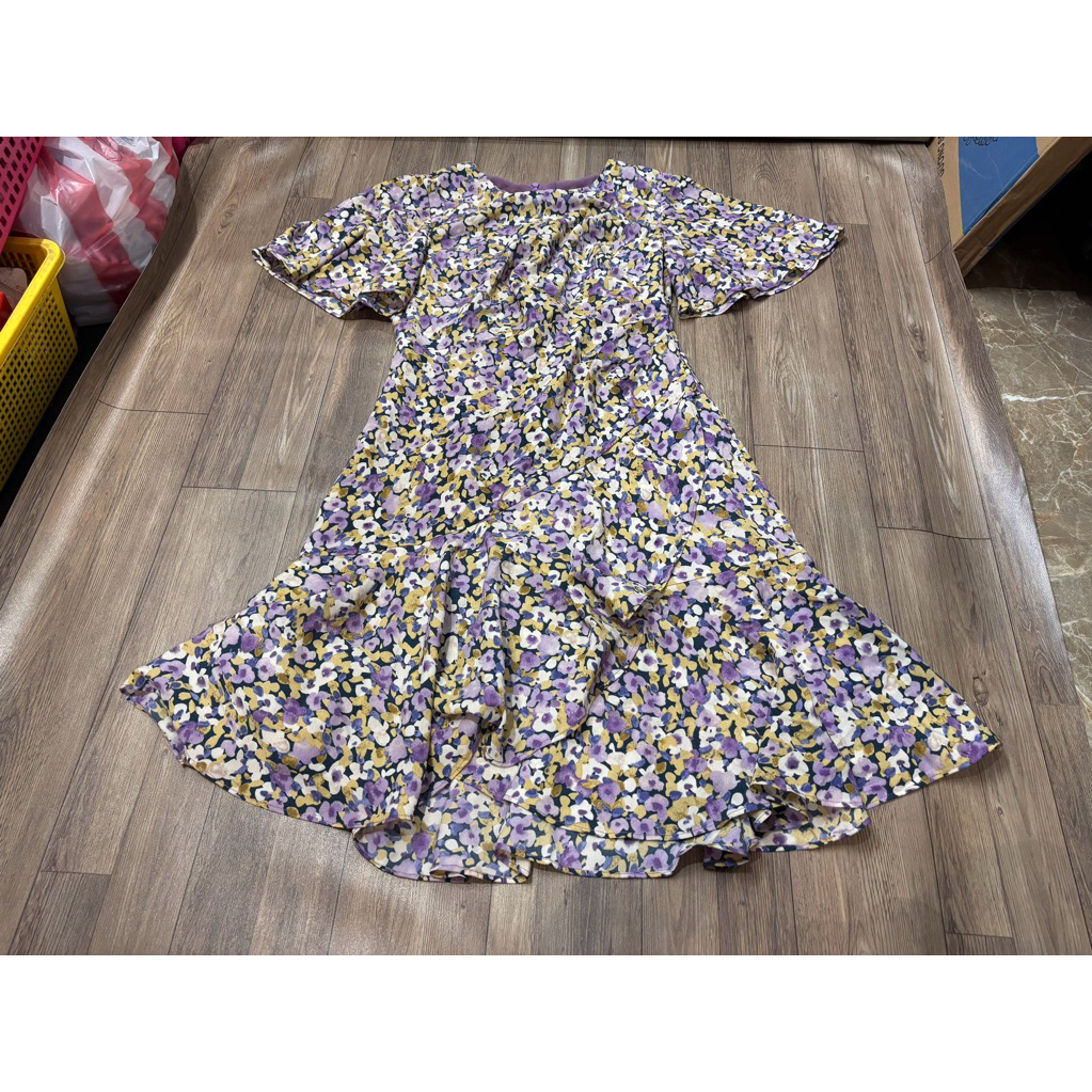 2hand. tổng hợp đầm xoè. q21