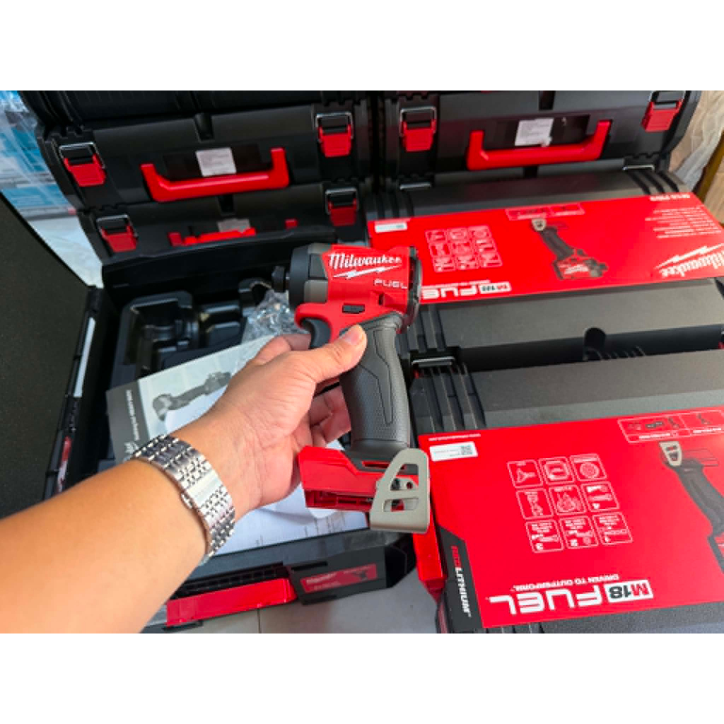 Máy Vặn Vít Dùng Pin 18V Milwaukee M18 FID3-0X (chưa Pin & Sạc)