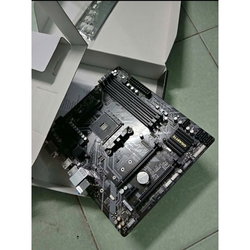 Mainboard Gigabyte B450M DS3H V2