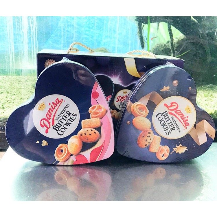 [Date 11/2026] Combo 4 hộp x132g Bánh quy bơ Danisa hộp trái tim