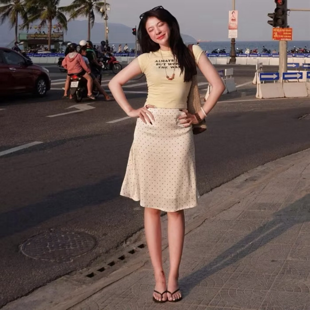 (Pass Đà Nẵng) (OLDSCHOOL) Chân váy lụa chấm bi dáng lửng mùa hè Thái len cạp trễ DOTTIE SKIRT