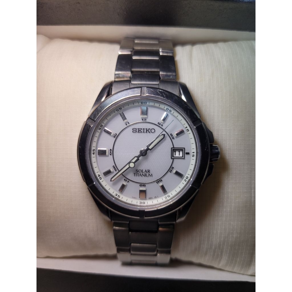 Đồng hồ SEIKO SOLAR TITANIUM 420901