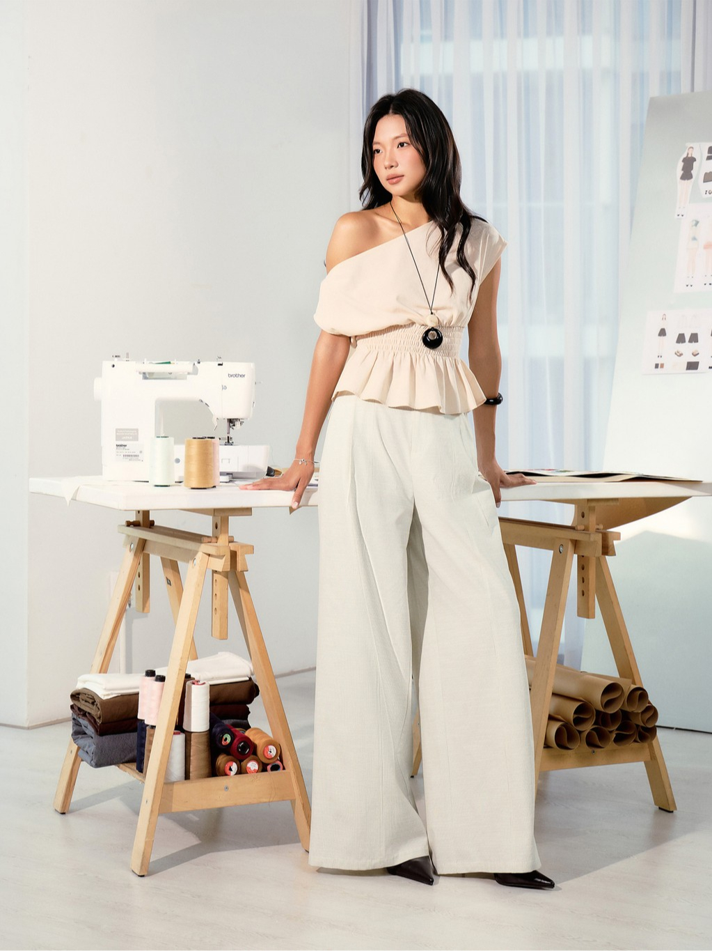 Áo linen trễ vai bo chun THE C.I.U, áo kiểu ngắn cánh dơi chiết eo peplum - Olivia Top - MN13 | BigBuy360 - bigbuy360.vn
