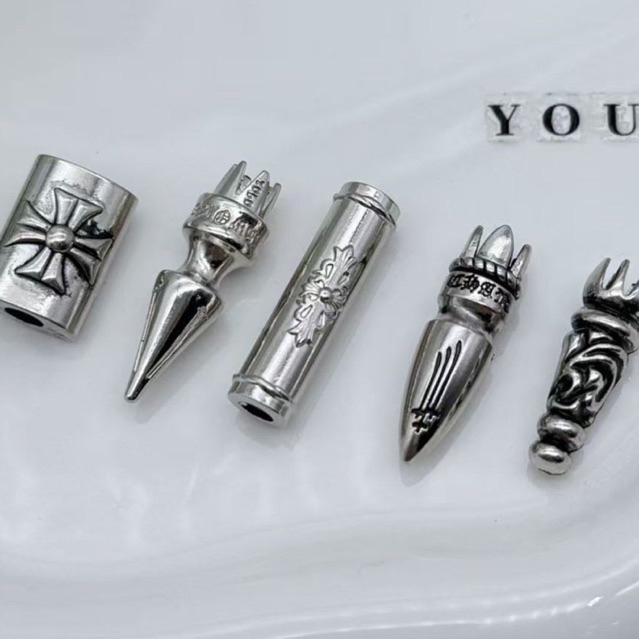 Đầu aglet chrome chuyên dùng gắn dây giầy, áo, balo mạ bạc.
