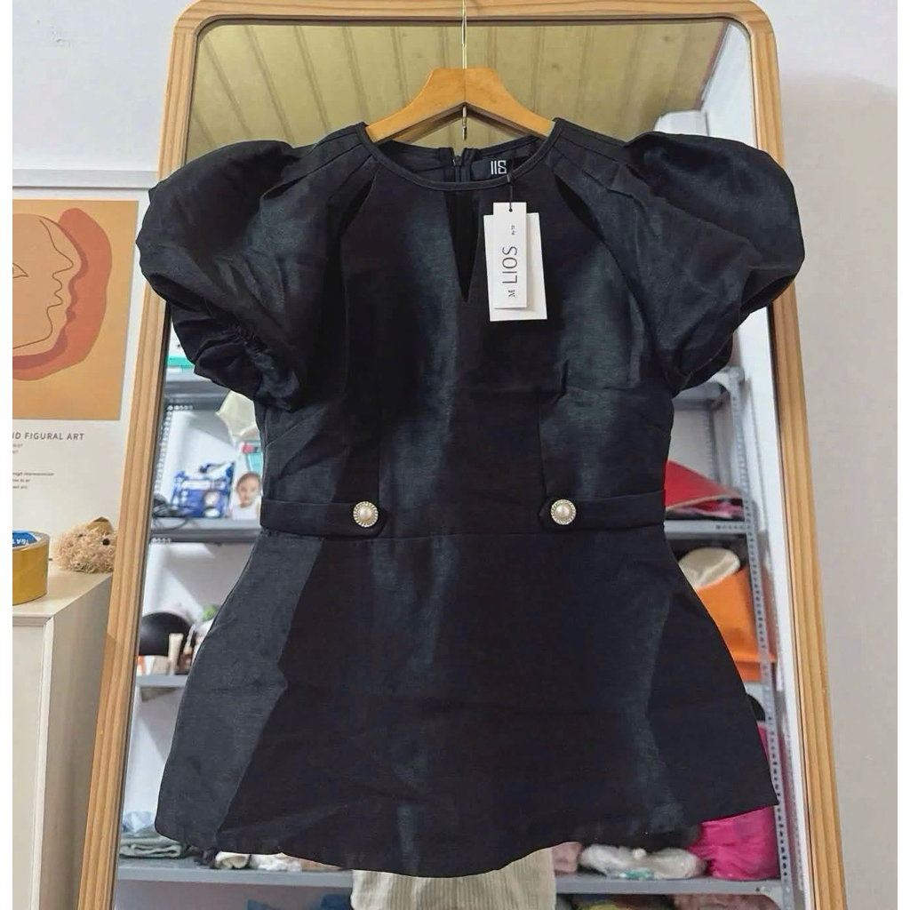 Áo kiểu TK tay bồng Tatfa LIOS size M newtag