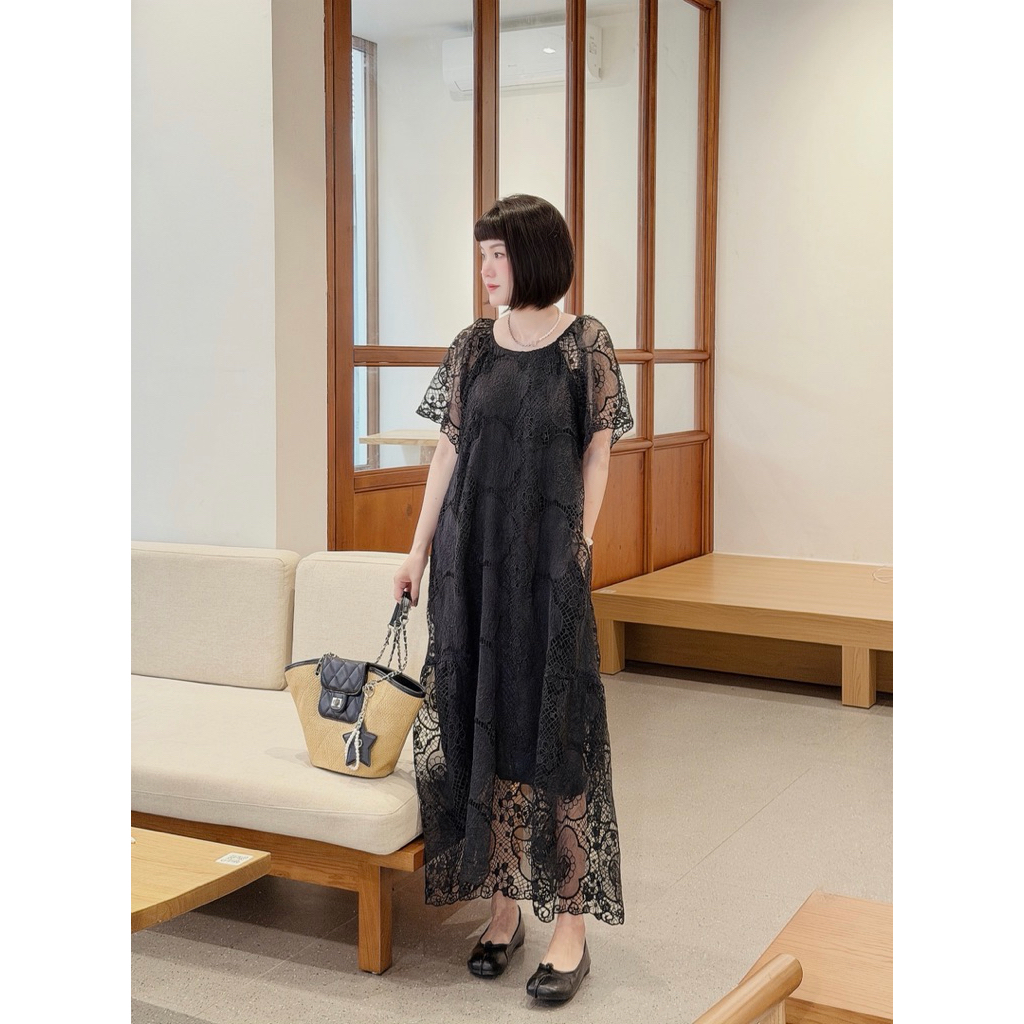 PETBYCHANG - Amora Lace Dress - Đầm Ren Đen Hoa Nổi Dáng Suông Maxi Cao Cấp, Váy Ren Đen Freesize Ph