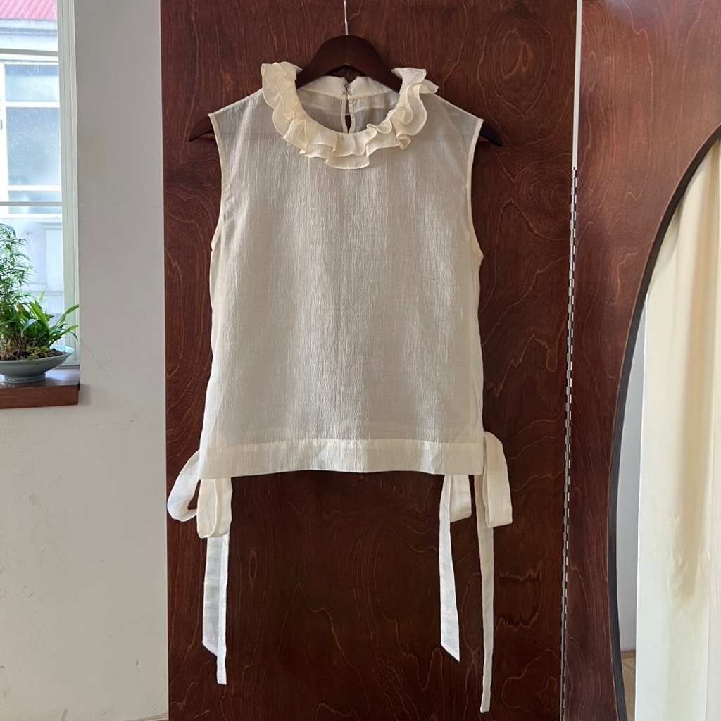 YELLOWYELL - Bonet shirt - Áo tơ xuyên thấu cổ bèo thắt nơ