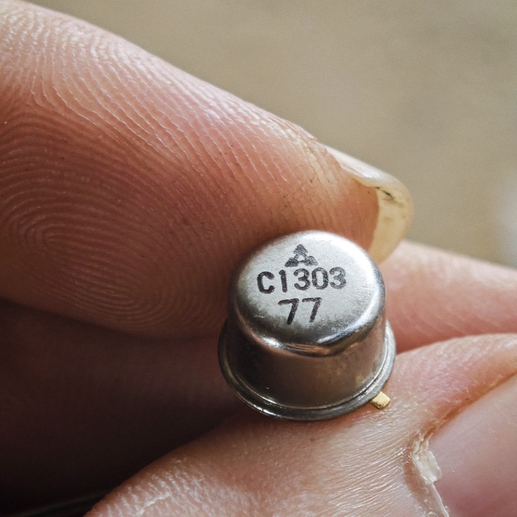 Transistor Chân Vàng Vỏ Sắt Cổ (NOS) – 2N2219A Motorola | 2SC1303 Mitsubishi | 2N2905 ITT – Audio Hi