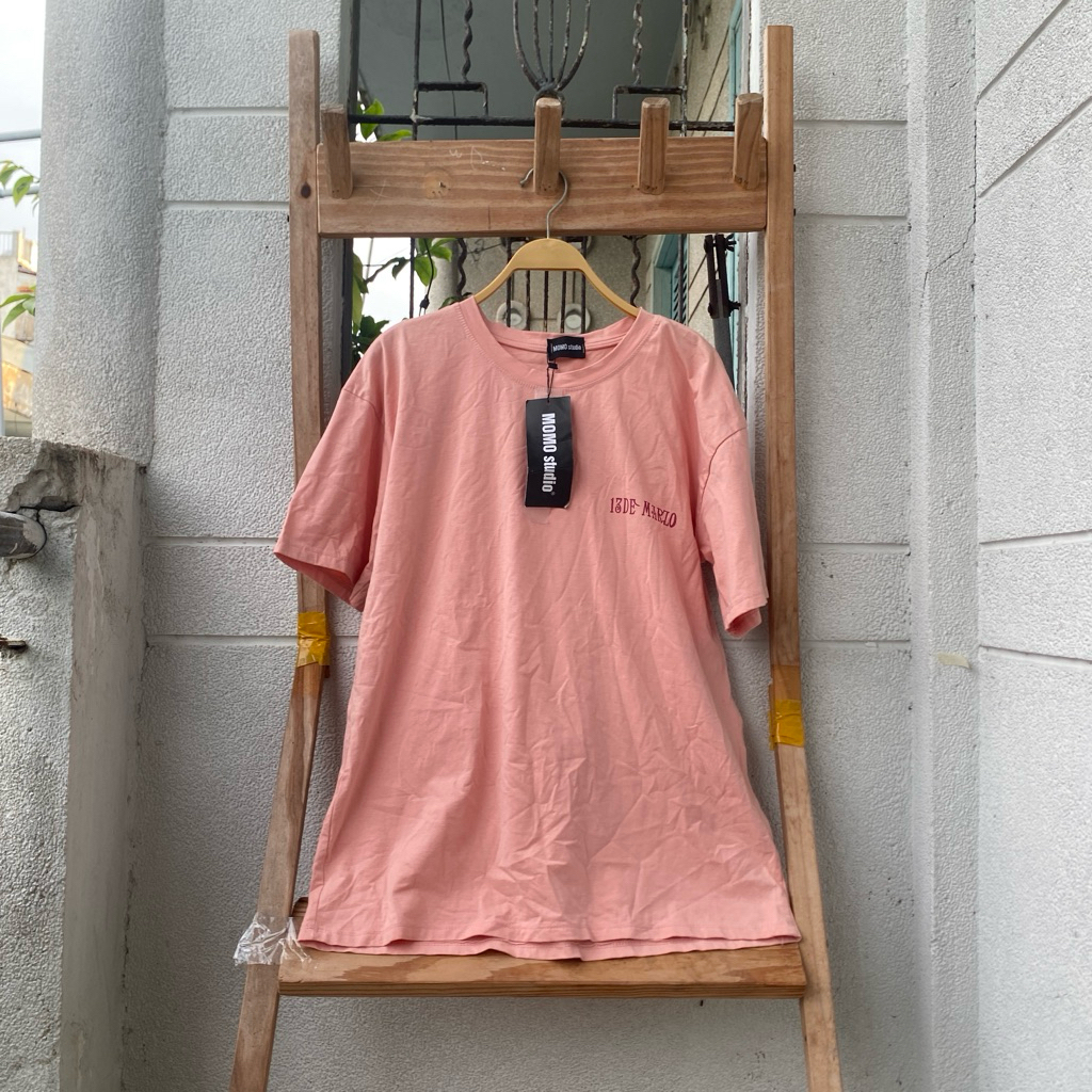 New áo thun hiệu MOMO STUDIO size M và L vừa dài 67cm mã 309