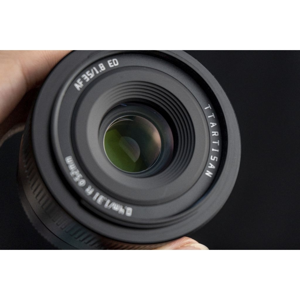 Lens TTArtisan 35mm f1.8 Mark II ngàm sony E