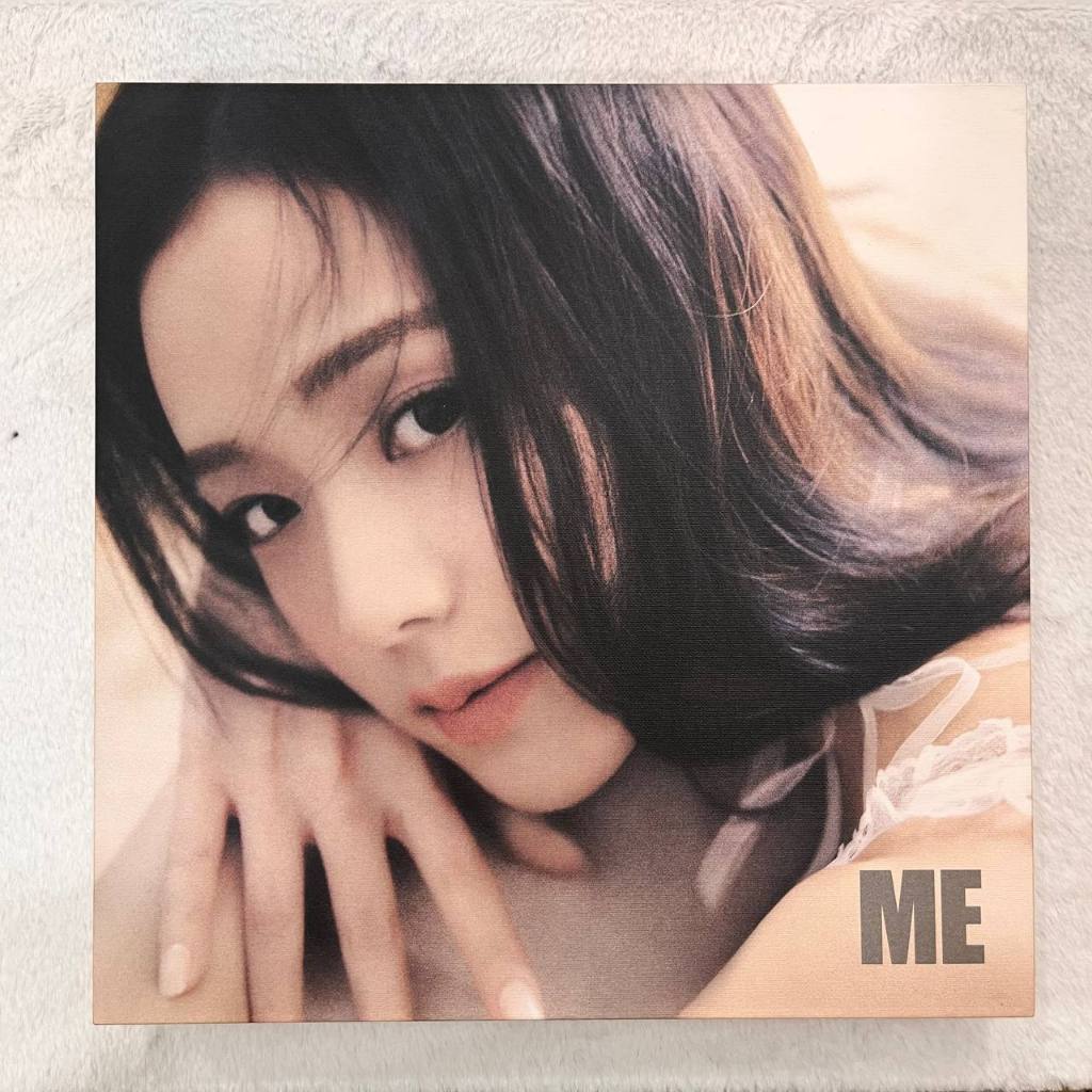 Đĩa than JISOO (BLACKPINK) - ''ME" (LP, vinyl) (không kèm card) (đã qua sử dụng)