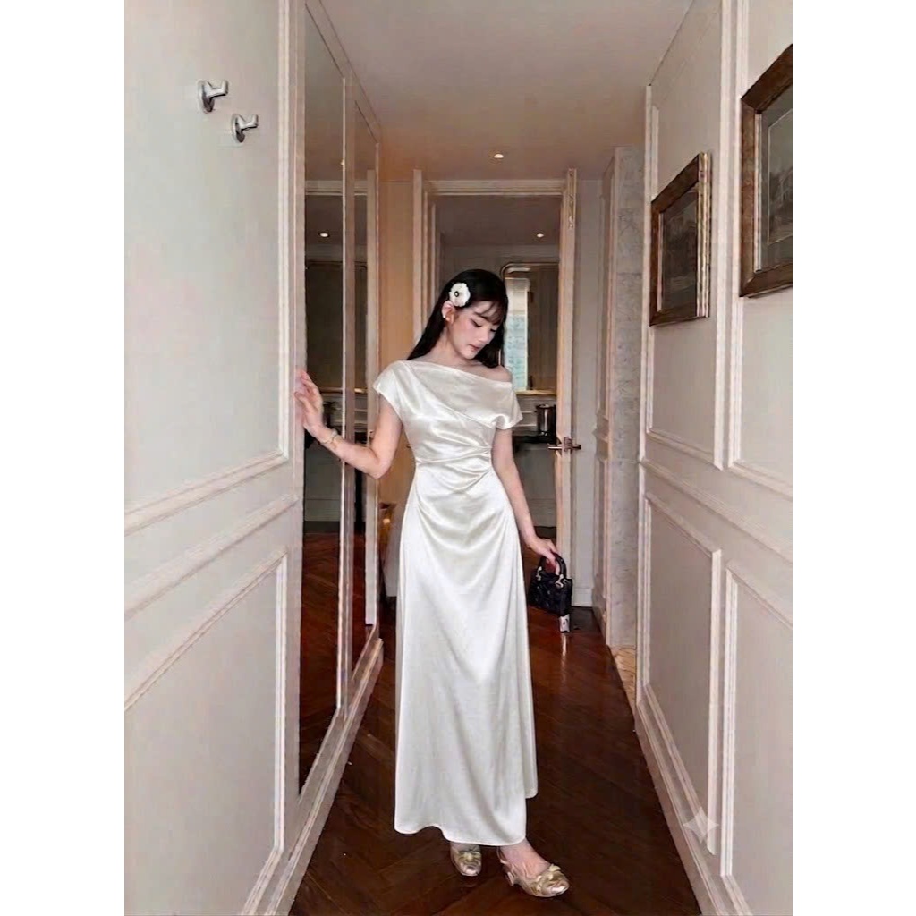 Đầm Lụa Dài Lệch Vai Form Ôm Eo | Dáng Suông Thanh Lịch | Sang Trọng Dự Tiệc – Amora Dress
