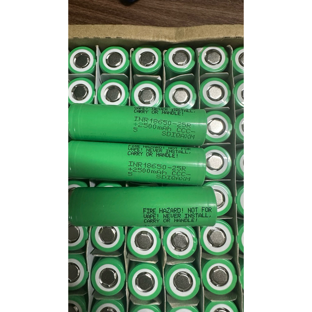 INR18650-25R (Thường được biết đến là pin Samsung 25R quốc dân).