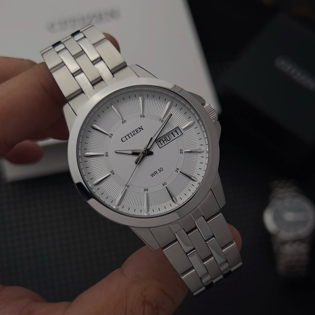 Đồng hồ nam dây thép Citizen Quartz BF2011-51A